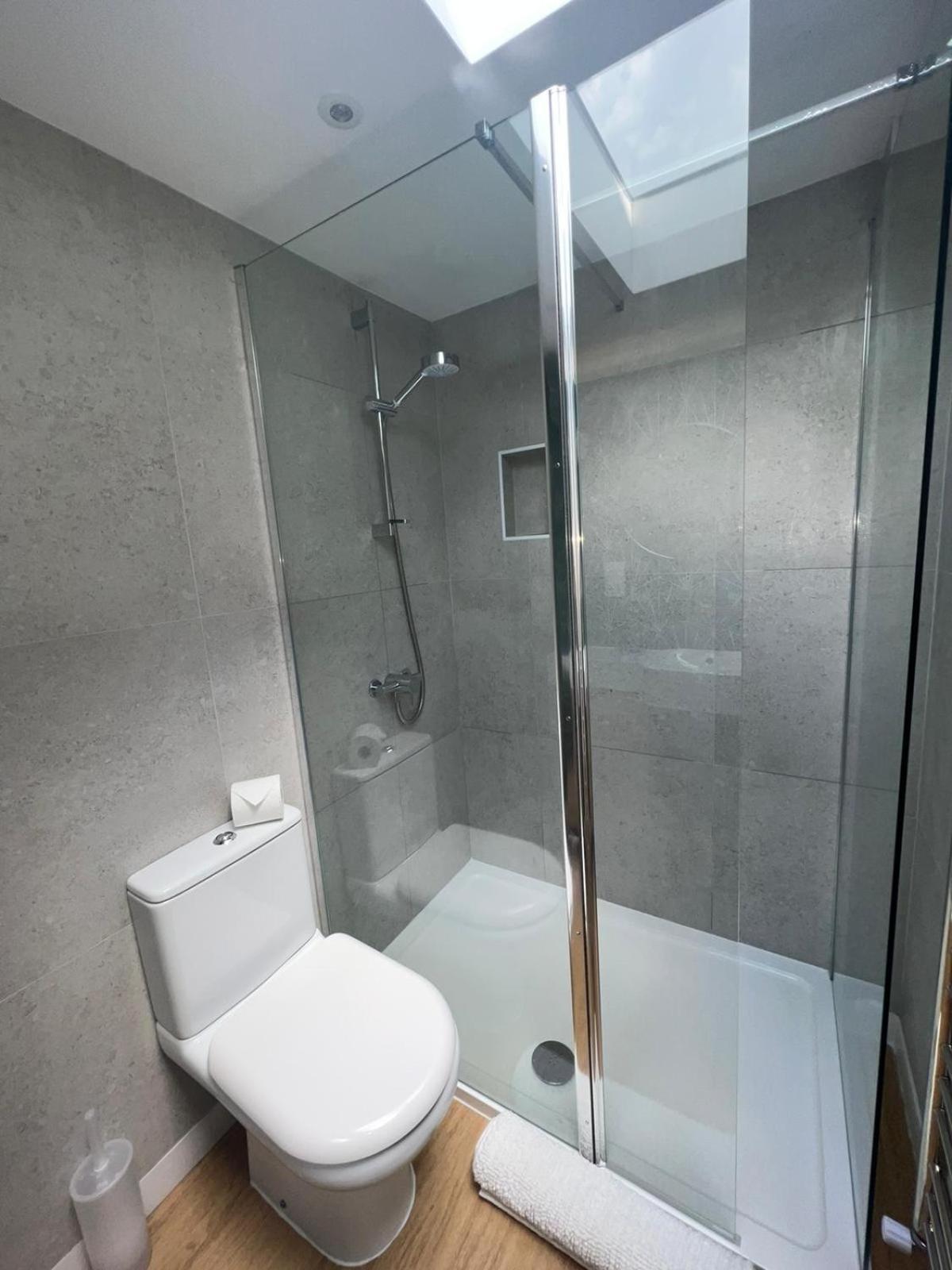 Central Ensuite Guest Unit With Ac And Free On-Street Parking 브라이턴 외부 사진